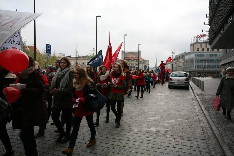 Marsz Szlachetnej Paczki w Katowicach [ZDJĘCIA + WIDEO]