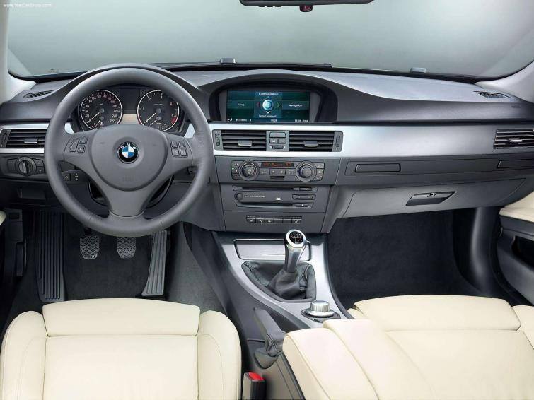 BMW E90 2005 - 2007 / Fot. BMW