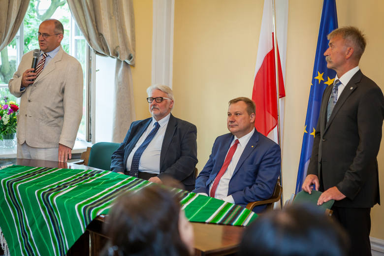 Minister i 26 ambasadorów w Łowiczu [GALERIA]