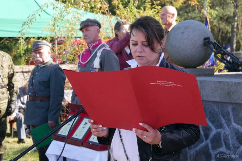 Obchody 104. Rocznicy Bitwy pod Laskami-Anielinem zostały objęte patronatem narodowym prezydenta Andrzeja Dudy, a list od niego przeczytała sekretarz