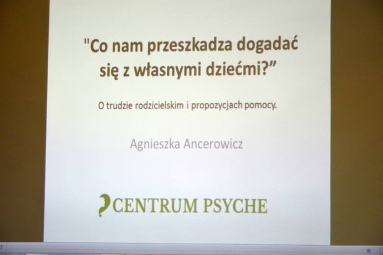 Spotkanie z psycholożką Agnieszką Ancerowicz w MBP w Skierniewicach [ZDJĘCIA, FILM]