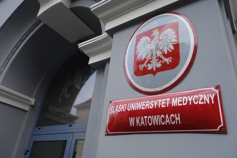 Śląski Uniwersytet Medyczny w Katowicach również dostrzega korzyści płynące z SI.