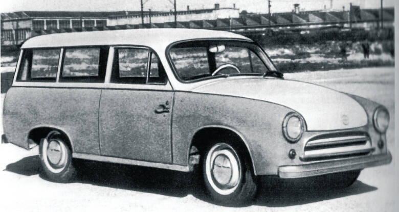 Syrena Kombi - prototyp z roku 1960, 5-7-osobowa z przedłużonym rozstawem osi Zdjęcia: FSO