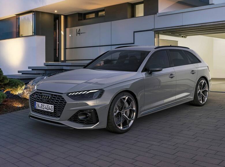 Audi A4 od lat budzi ogromne zainteresowanie wśród miłośników tej marki. Z jednej strony oferuje wstęp do segmentu sedanów premium, z drugiej może być