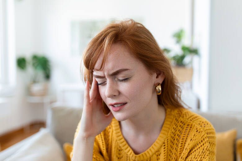 Umiejscowienie bólu głowy jest wyraźną wskazówką dotyczącą jego źródła. W innym miejscu objawia się ból spowodowany zapaleniem zatok, a w innym ten spowodowany