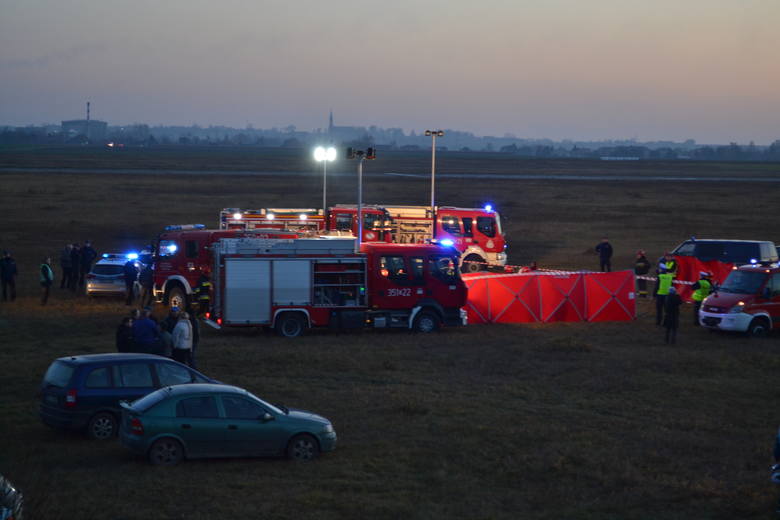 Tragedia w Rudnikach. Rozbił się samolot. Nie żyje instruktor i adept 