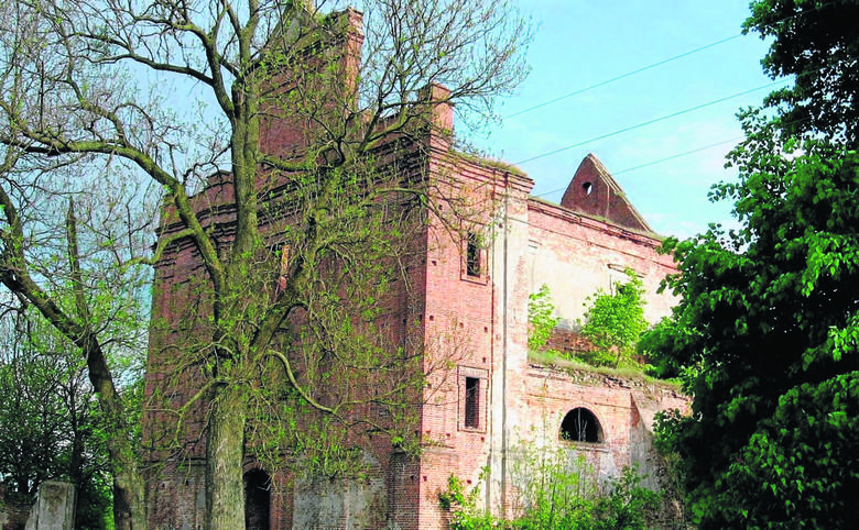Ruiny kościoła w Kisielinie na Wołyniu. To tutaj rozegrał się dramat 11 lipca 1943 roku, który urósł do rangi symbolu