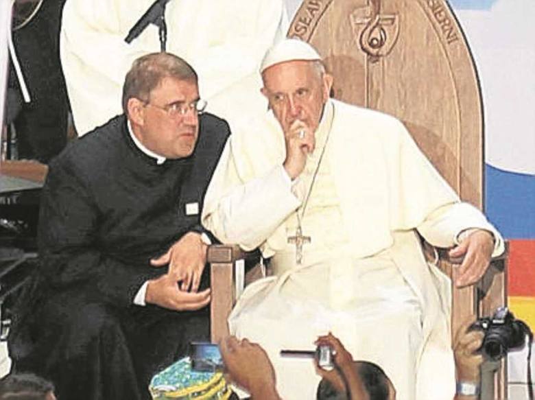 Papież odpoczywał w tej samej garderobie co inne gwiazdy. Tyle że nie miał kaprysów