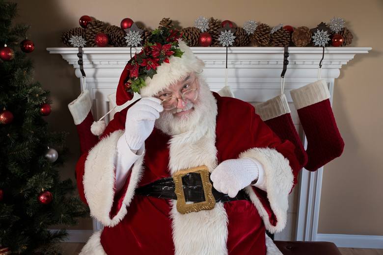 Święty Mikołaj z uwagą przysłuchuje się naszym prośbom. Większość z nas chce, by przyniósł nam zdrowie i normalność 
