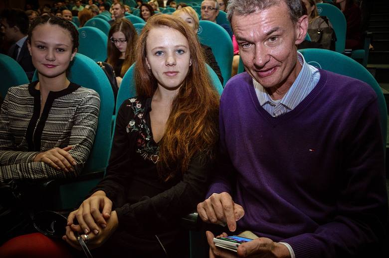 Stypendia prezydenta Skierniewic dla najlepszych uczniów [ZDJĘCIA]