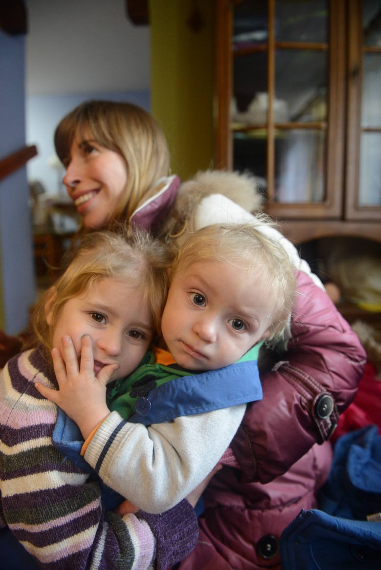 Tania Zinchenko przede wszystkim zajmuje się najmłodszymi dziećmi - Alisą i Władkiem. Reszta dzieci chodzi do szkoły w Kargowej.