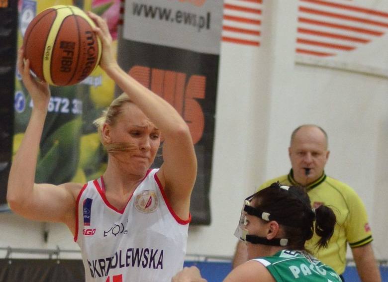 Aleksandra Pawlak rozegrała dwusetny mecz w koszulce Widzewa