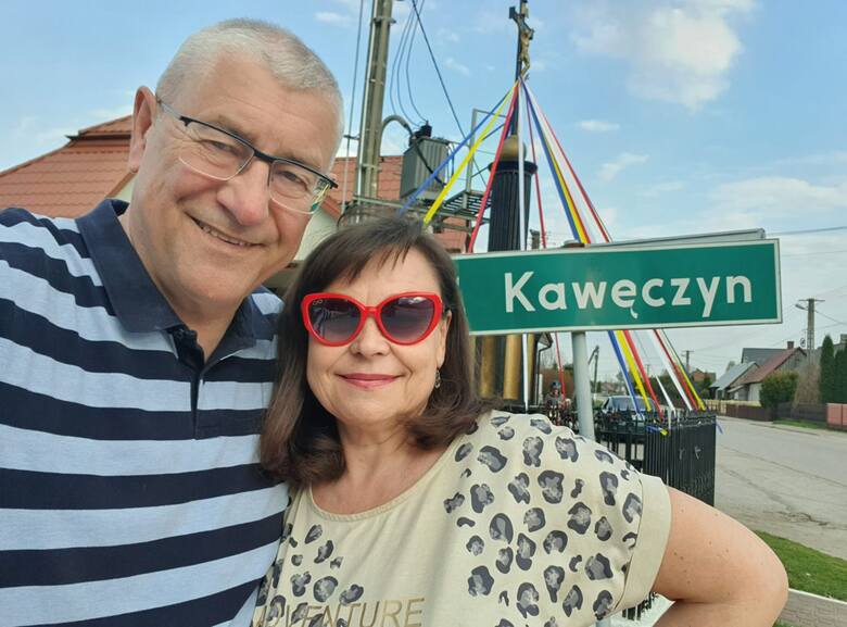 Marzena i Przemysław Kądzielowie odwiedzili sto miejscowości powiatu koneckiego