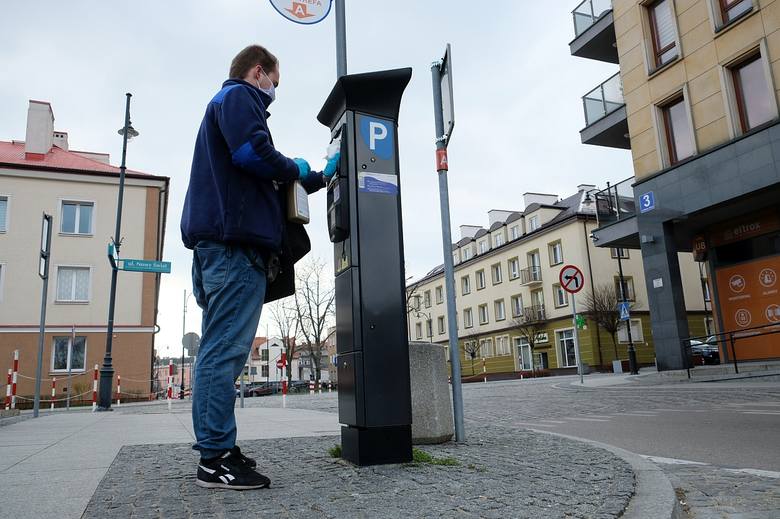 Białystok - dezynfekcja parkomatów. Płatne parkowanie nadal obowiązuje
