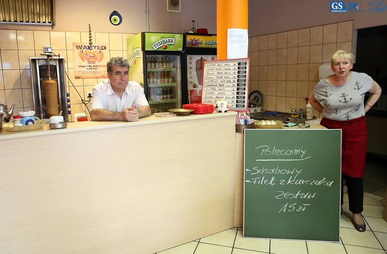 Państwo Alicja i Ramazan Delikanli od ponad 30 lat mieszkają w Szczecinie. Pokazują szczecinianom turecką kuchnię. Antyislamski incydent sprzed paru dni spotkał ich po raz pierwszy. 