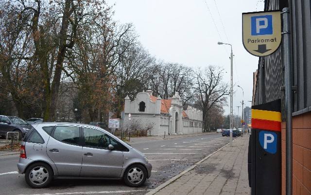 Parkomat na ul. ks. Skorupki, tuż obok kampusu PŁ.