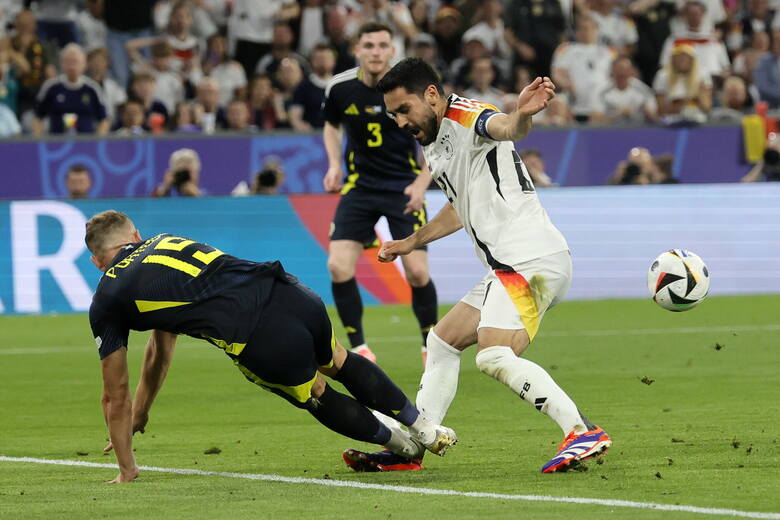 Ilkay Gundogan brutalnie faulowany w meczu Niemcy - Szkocja na Euro 2024.
