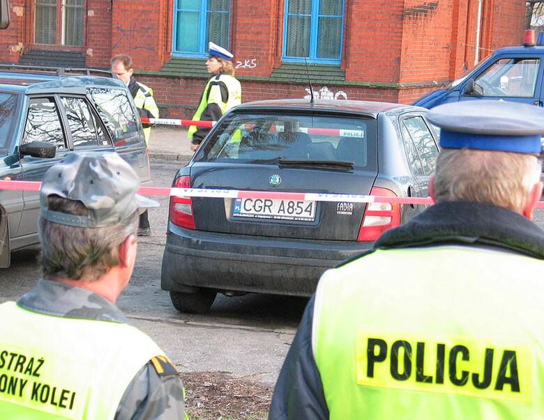17 marca 2004 roku, samochód Aleksandry Walczak odnaleziony przy Dworcu Główny w Toruniu. Pies tropiący Pazur dwa razy podjął trop w kierunku pobliskich