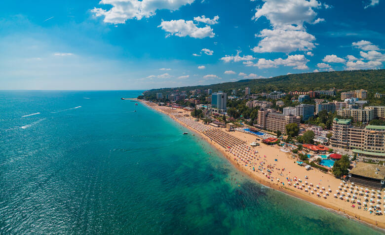 Widok na Złote Piaski – popularny bułgarski kurort u wybrzeży Morza Czarnego