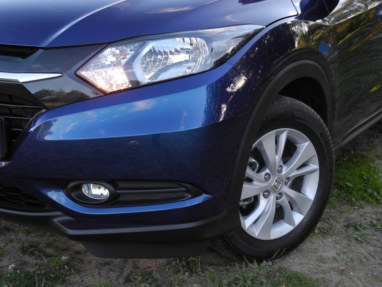 Honda wprowadziła na polski rynek nowy model HR-V. Auto, podobnie jak poprzednik sprzed lat, jest SUV-em. Ceny nowego samochodu rozpoczynają się od kwoty