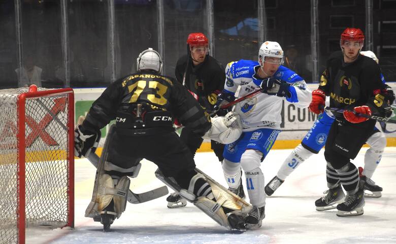 W ćwierćfinale hokejowego play-off Re-Plast Unia Oświęcim zmierzy się z Comarch Cracovią