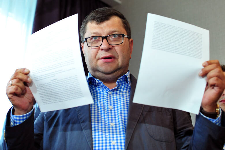 Zbigniew Stonoga, który usłyszał 186 zarzutów prokuratorskich, nie przyznaje się do winy. Jego proces odbędzie się w Sądzie Okręgowym w Łodzi 