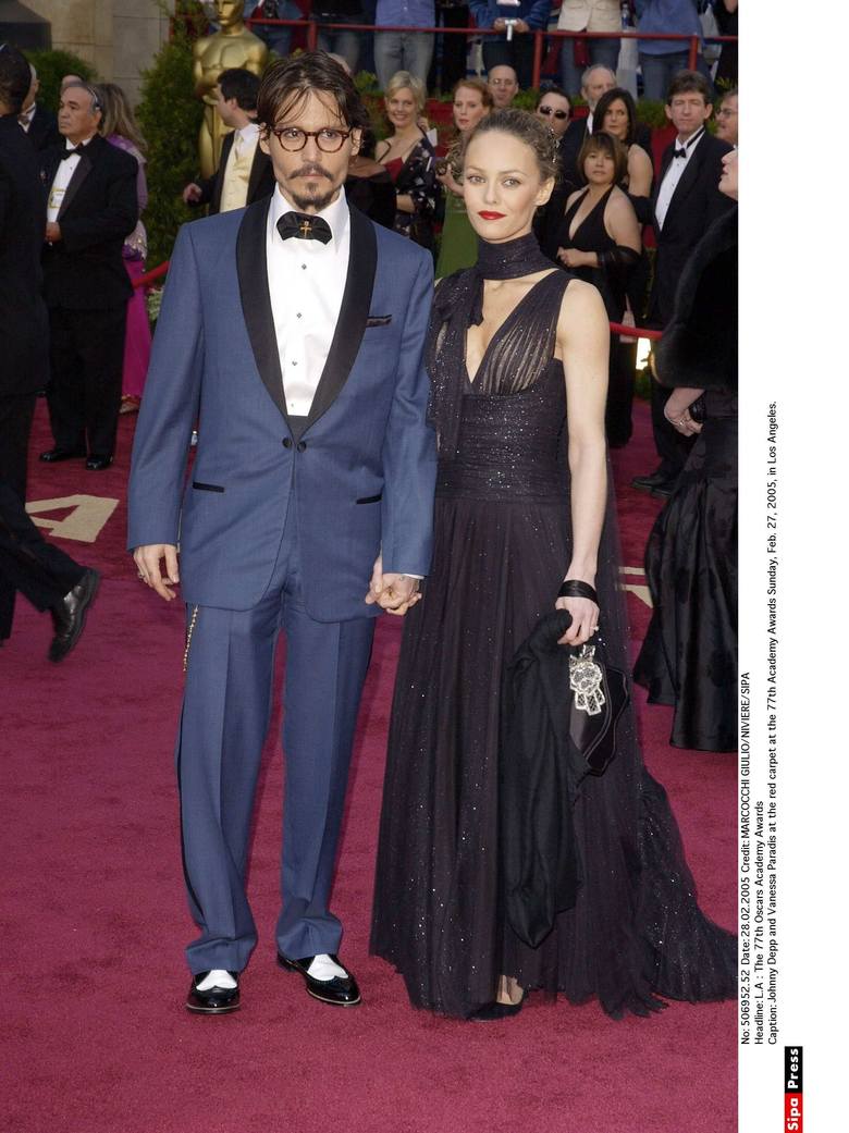 Johnny Depp i Vanessa Paradis na 77. gali rozdania Oscarów w 2005 r.