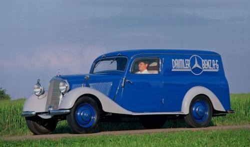 Fot. Mercedes-Benz: Mały furgon dla sklepikarzy. Na zdjęciu wersja produkowana w latach 1938 –42.