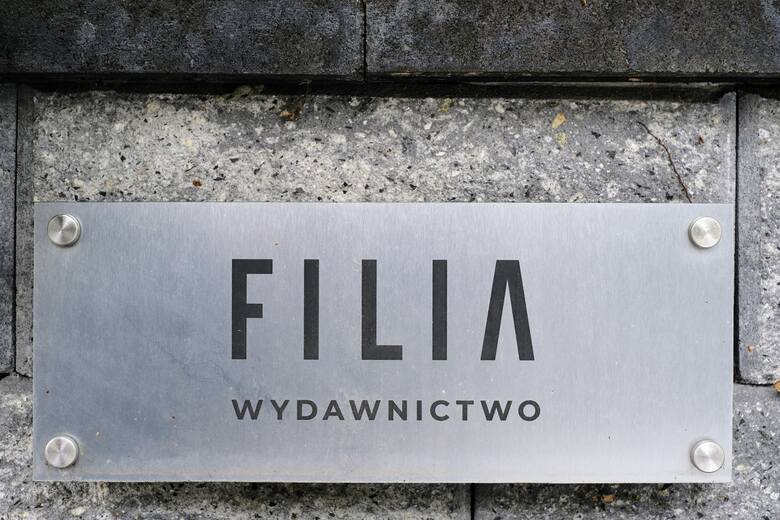 Wydawnictwo FILIA powstało w 2012 r. jako imprint wydawnictwa TERMEDIA. Od 2015 r. jest samodzielną oficyną. W swoim portfolio mają książki bestsellerowych polskich i zagranicznych autorów.