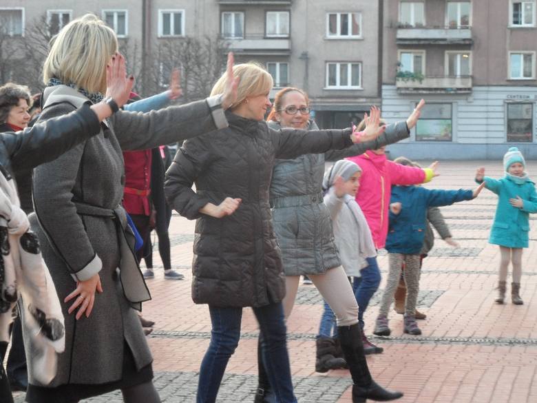 Bytom: Taniec przeciwko przemocy wobec kobiet. Po raz czwarty na bytomskim Rynku