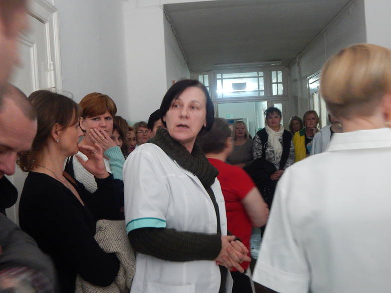 Pielęgniarki protestowały przed gabinetem prezesa szpitala.