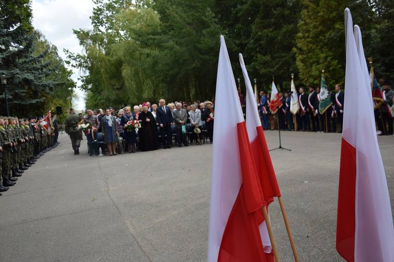 Obchody Dnia Sybiraka rozpoczną się o 11.00 na cmentarzu przy ul. Żwirowej.
