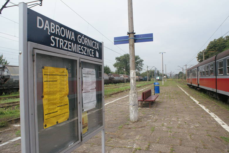 Dąbrowa Górnicza: dworzec kolejowy z 1885 roku zamienił się w kupę gruzu. Wielka szkoda [ZDJĘCIA]