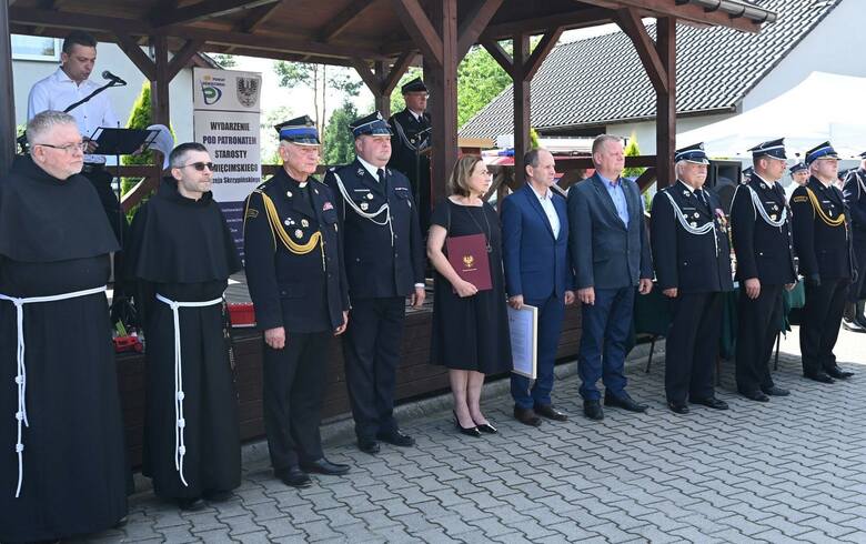 Podwójne świętowanie w OSP Harmęże. Placówka ma już 70 lat, a jubileusz półwiecza świętowała Młodzieżowa Drużyna Pożarnicza