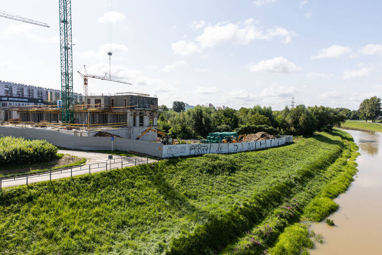 Powstające wieżowce w dolinie Wisłoka, która jest naturalnym korytarzem wentylującym Rzeszów, spowodują natężenie zanieczyszczenia powietrza w centrum