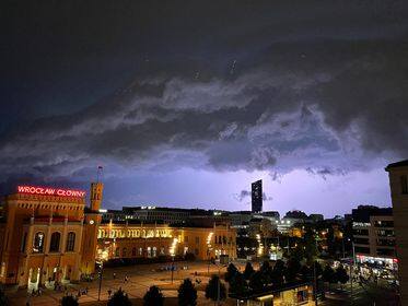 Burza we Wrocławiu.