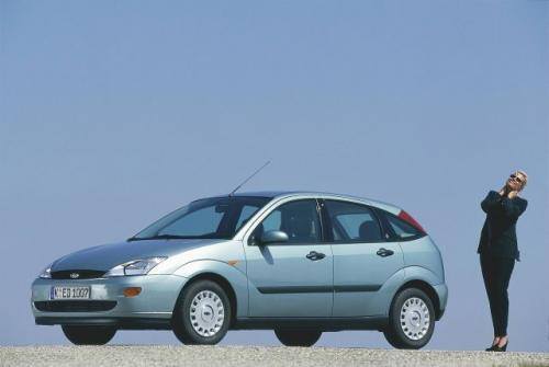 Fot. Ford: Innowacyjny Ford Focus wygrał w 1999 r.