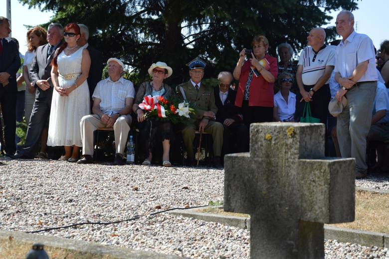Obchody rocznicy wybuchu II wojny światowej w Łowiczu (Zdjęcia)