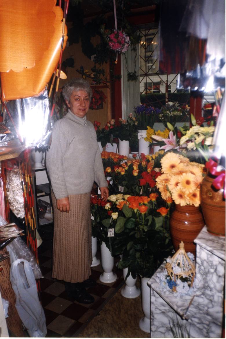 Kwiaciarnia Azalia - pani Maria prowadziła ją z mężem aż do końca 2015 r. 