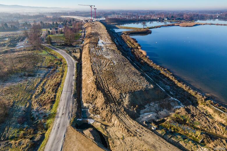 Minęło 15 miesięcy od rozpoczęcie budowy 27-kilometrowego odcinka drogi S1 między węzłem Oświęcim a Suchym Potokiem pod Bielskiem-Białą