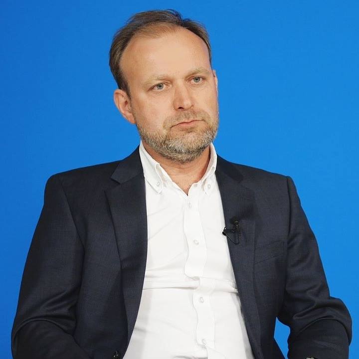 Dr Tomasz Ozorowski, mikrobiolog, były prezes Stowarzyszenia Epidemiologii Szpitalnej i przewodniczący Zespołu Kontroli Zakażeń Szpitalnych.