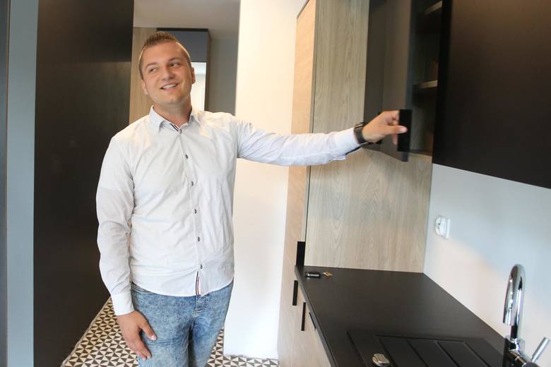 Zwycięzca wielkiej loterii „Nowin” z 2017 roku po raz pierwszy zobaczył swoje mieszkanie