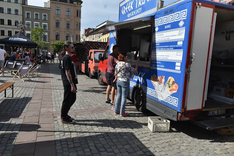 Jeszcze do niedzieli (05.05) można wybrać się na Majówkę z Food Truckami w Toruniu!