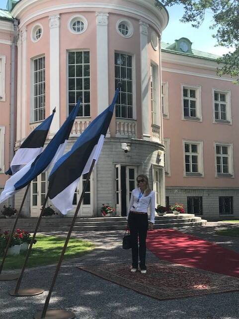 Iwona Wrońska, konsul honorowy Estonii w Białymstoku: Estończycy przytulają drzewa. Wierzą w moc przyrody