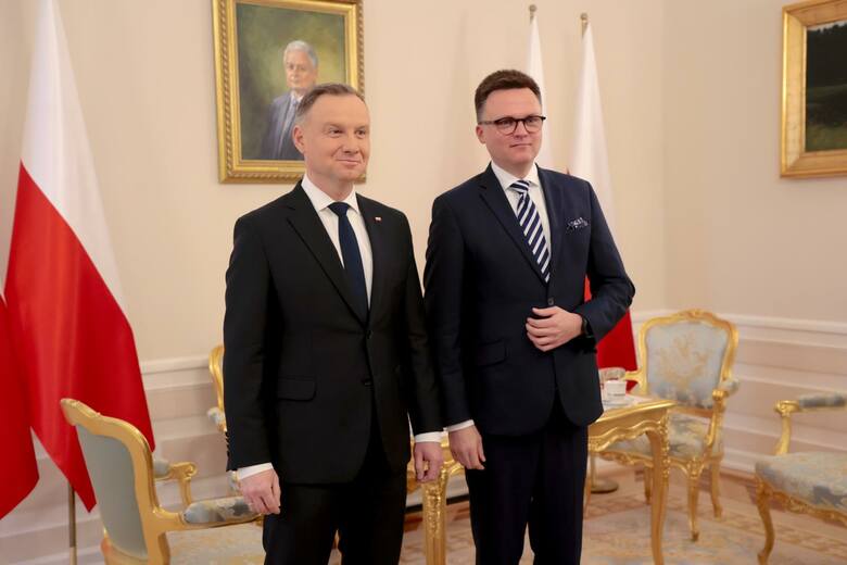 Prezydent Andrzej Duda zaprosił na rozmowę marszałka Sejmu Szymona Hołownię.