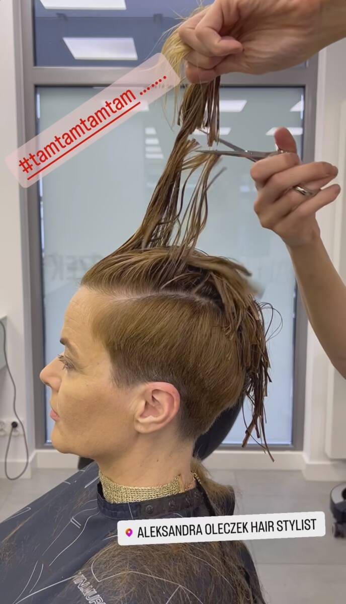 Tak wygląda Monika Richardson u fryzjera