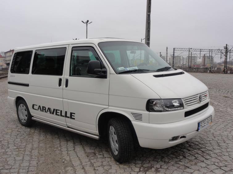 Testujemy używane: Volkswagen Caravelle – osobowy Transporter