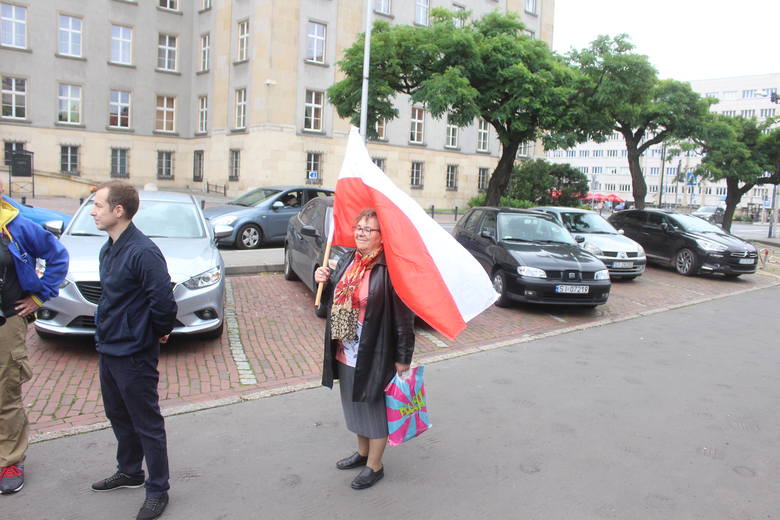 Katowice: Manifestacja w obronie polskości Śląska