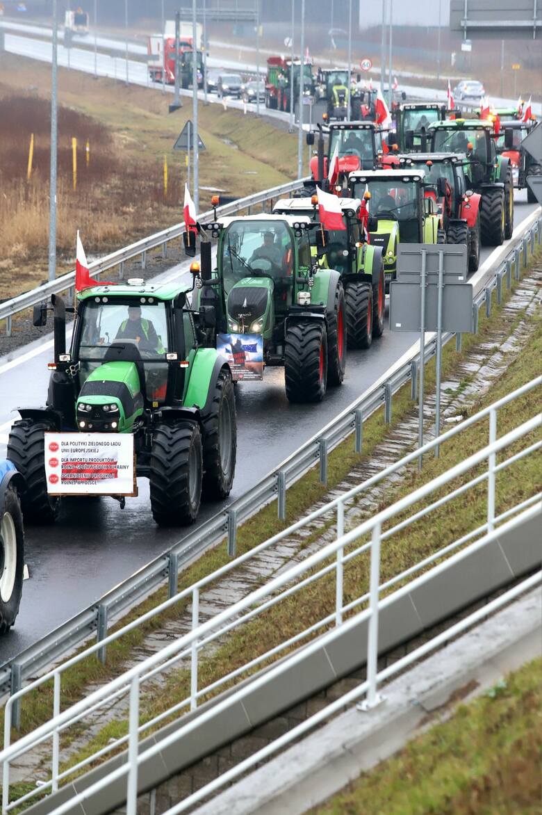 Ponad 200 ciągników pod Wrocławiem. Ruszył protest rolników. Są utrudnienia!