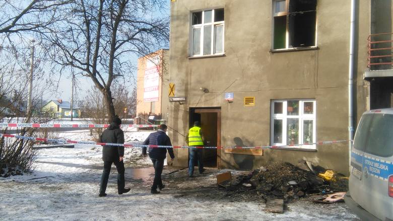 Pożar w Będzinie przy Browarnej. Jedna osoba nie żyje [ZDJĘCIA + WIDEO]